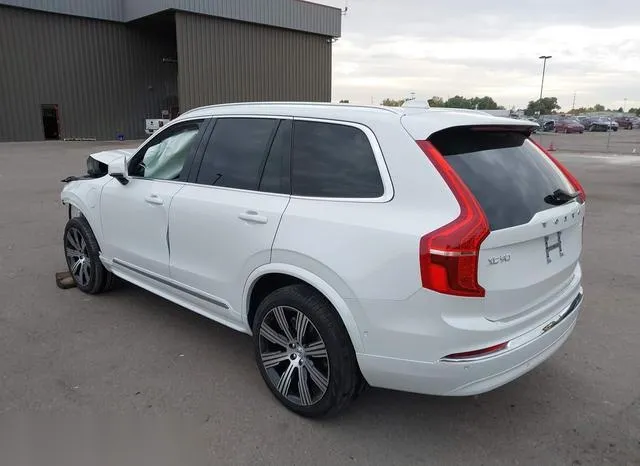 YV4H60JE6S1301040 2025 2025 Volvo Xc90 Plug-In Hybrid- Plus 3