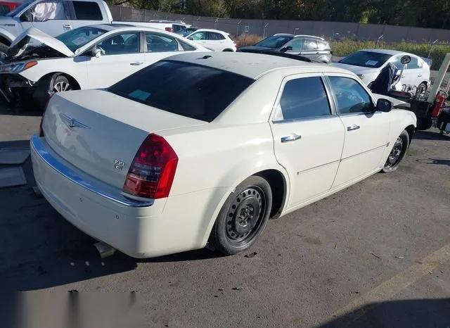 2C3LA63H07H876172 2007 2007 Chrysler 300C 4