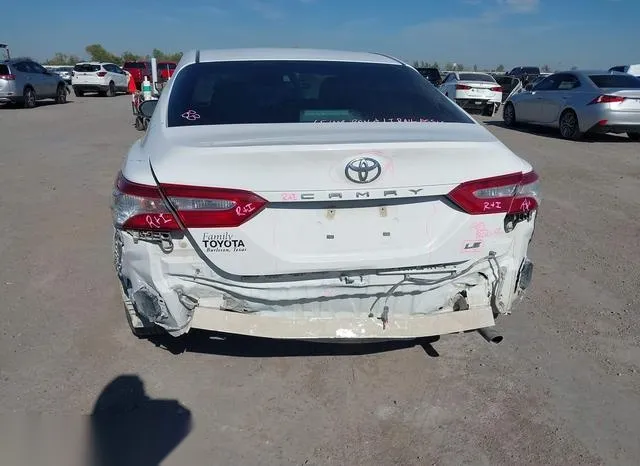 4T1B11HK9JU547811 2018 2018 Toyota Camry- LE 6