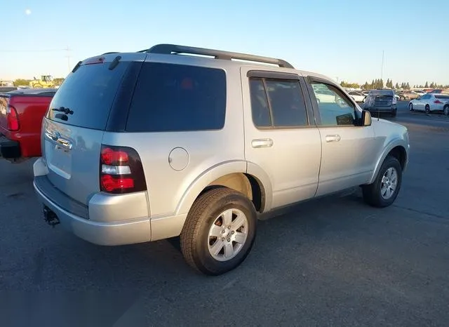 1FMEU63E49UA27904 2009 2009 Ford Explorer- Xlt 4