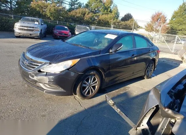 5NPEB4AC8EH942758 2014 2014 Hyundai Sonata- Gls 2