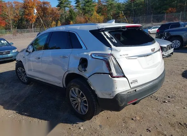 1GYKNDRS3KZ280141 2019 2019 Cadillac XT5- Luxury 3