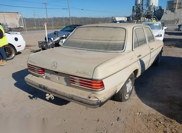 00012312310179062 1980 1980 Mercedes-Benz 240 4