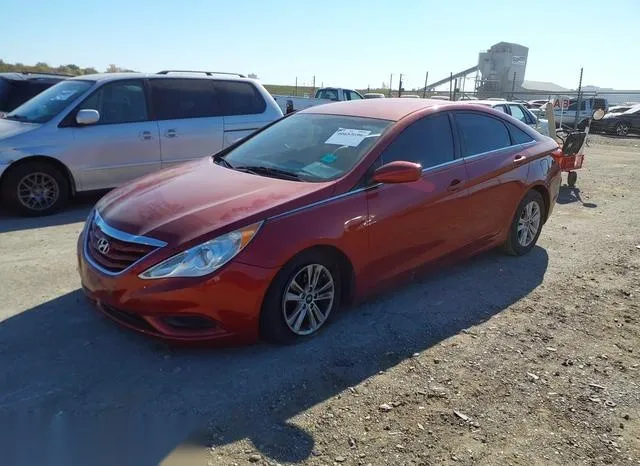 5NPEB4AC3CH386503 2012 2012 Hyundai Sonata- Gls 2