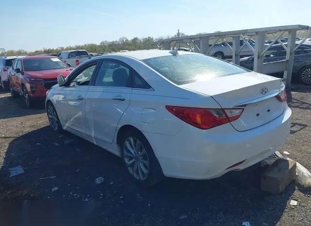 5NPEC4AB9BH214494 2011 2011 Hyundai Sonata- Se 2-0T 3