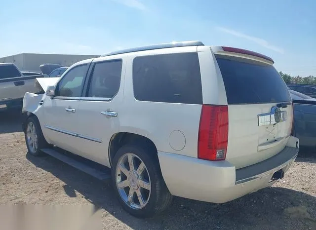 1GYEC638X7R427865 2007 2007 Cadillac Escalade- Standard 3