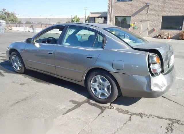 1N4AL11D12C160964 2002 2002 Nissan Altima- 2-5 S 3