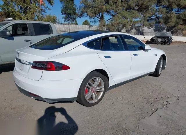 5YJSA1H2XFFP75935 2015 2015 Tesla Model S- 70D/85D/P85D 4