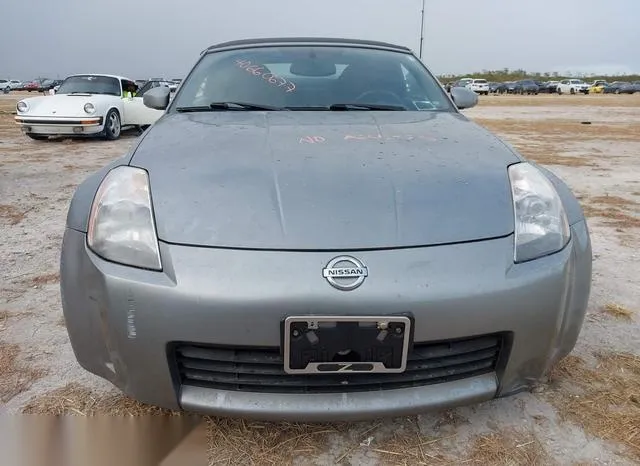 JN1AZ36D64T110614 2004 2004 Nissan 350Z- Enthusiast 6