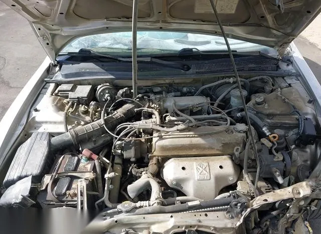 1HGCD5631VA265786 1997 1997 Honda Accord- LX 10