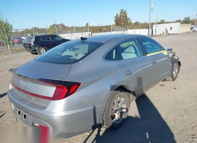 5NPEG4JA6NH135347 2022 2022 Hyundai Sonata- SE 4