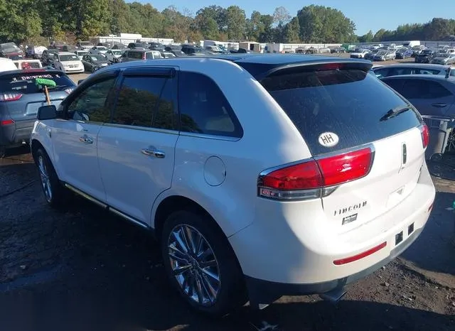 2LMDJ6JK9DBL24361 2013 2013 Lincoln MKX 3