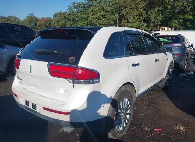 2LMDJ6JK9DBL24361 2013 2013 Lincoln MKX 4