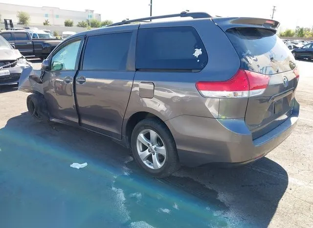 5TDKK3DC4ES444544 2014 2014 Toyota Sienna- Le V6 8 Passenger 3