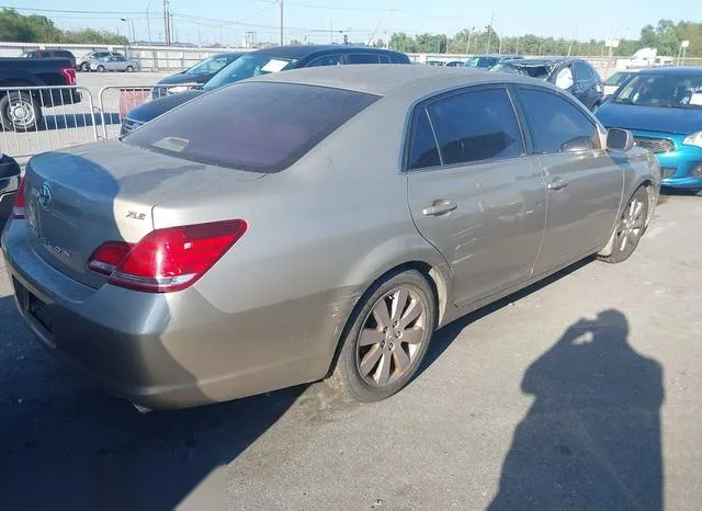 4T1BK36B17U209064 2007 2007 Toyota Avalon- Xls 4