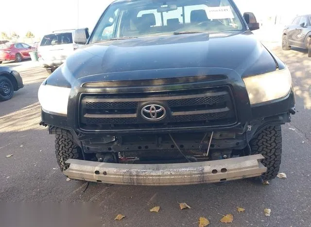 5TFUY5F1XBX160534 2011 2011 Toyota Tundra- Grade 5-7L V8 6