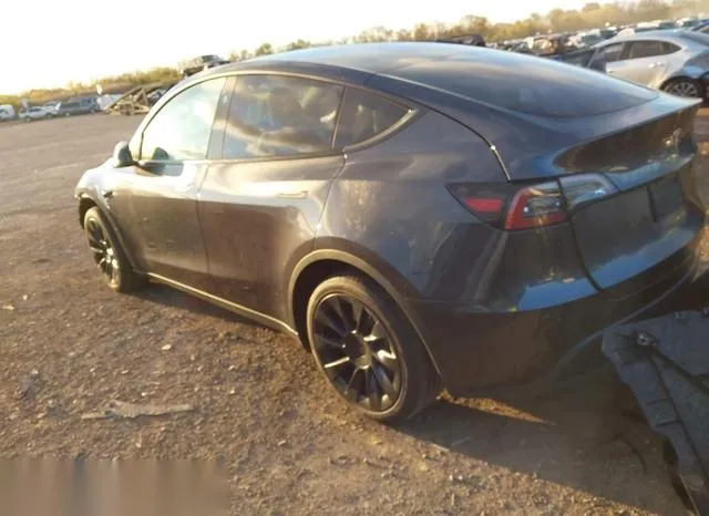 7SAYGDED6RF105175 2024 2024 Tesla Model Y- Long Range Dual 3