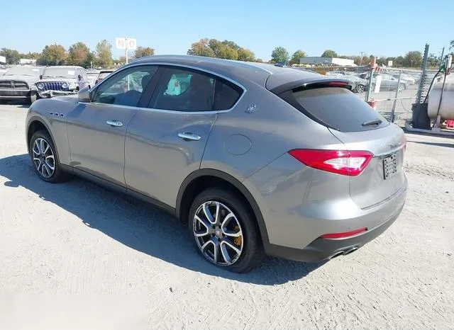 ZN661XUA6HX207139 2017 2017 Maserati Levante 3