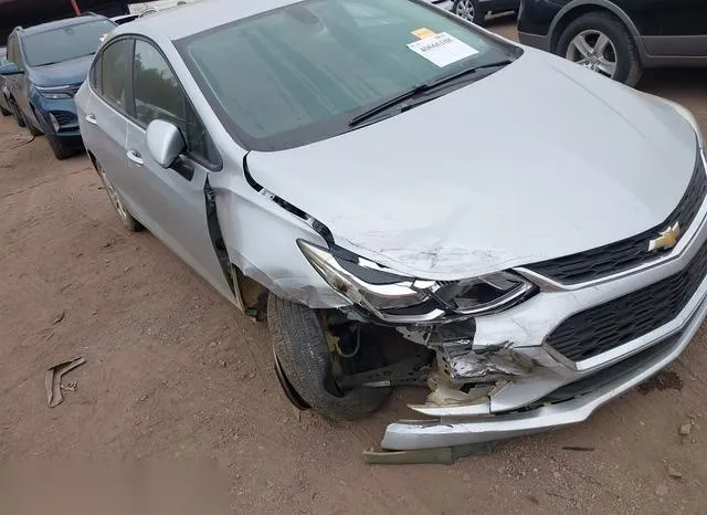 1G1BC5SM7J7131599 2018 2018 Chevrolet Cruze- Ls Auto 6