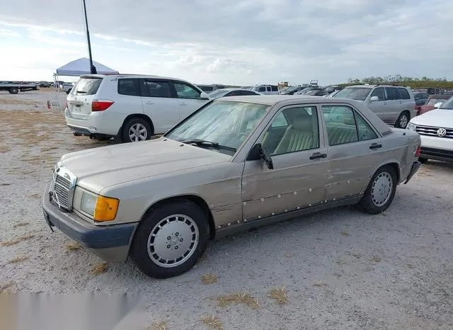 WDBDA29DXNF919376 1992 1992 Mercedes-Benz 190- E 2-6 2