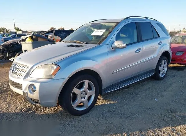 4JGBB72E88A309401 2008 2008 Mercedes-Benz ML 550- 4Matic 2