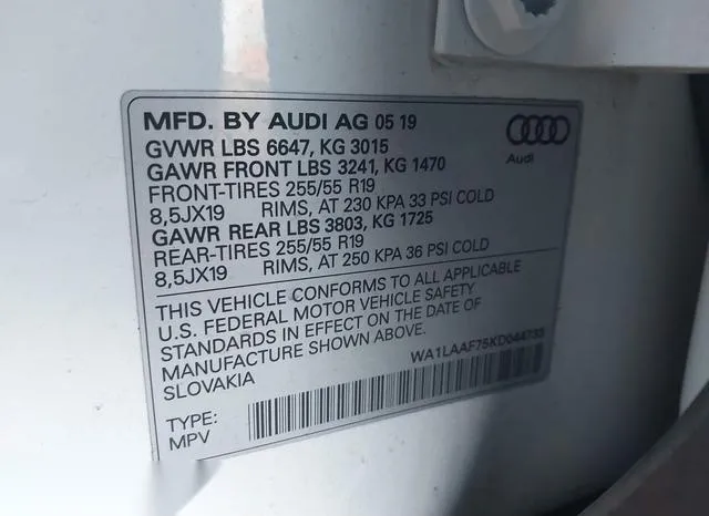 WA1LAAF75KD044733 2019 2019 Audi Q7- 55 Premium/55 Se Premium 9