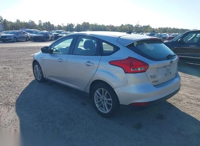 1FADP3K29JL329699 2018 2018 Ford Focus- SE 3