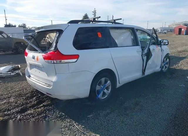 5TDKK3DC5ES485457 2014 2014 Toyota Sienna- Le V6 8 Passenger 4