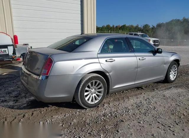 2C3CCAAG3DH740072 2013 2013 Chrysler 300- Motown 4