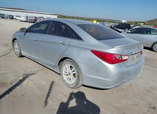 5NPEB4AC7DH544651 2013 2013 Hyundai Sonata- Gls 3