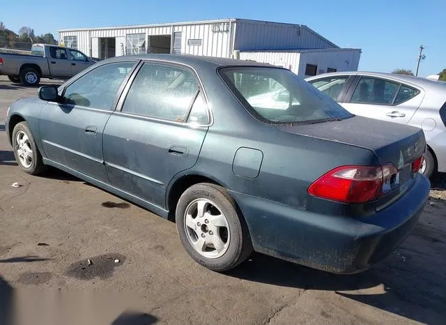 1HGCG6678YA155824 2000 2000 Honda Accord- 2-3 EX 3