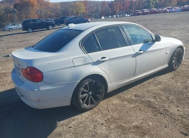 WBAPH7C56BA801324 2011 2011 BMW 3 Series- 328I 4