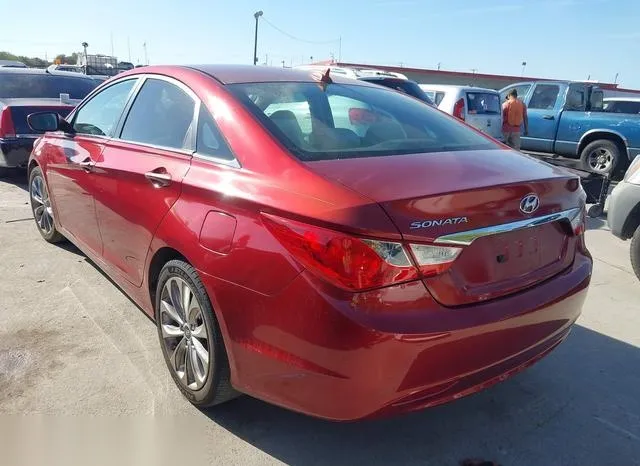 5NPEB4AC8CH380633 2012 2012 Hyundai Sonata- Gls 3