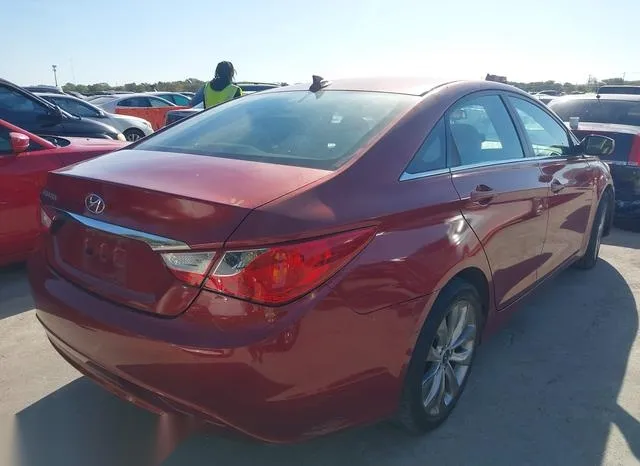 5NPEB4AC8CH380633 2012 2012 Hyundai Sonata- Gls 4