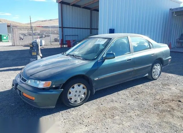 1HGCD5632TA276115 1996 1996 Honda Accord- Lx/Ex 2