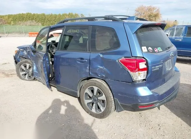 JF2SJAGC8HH472859 2017 2017 Subaru Forester- 2-5I Premium 3