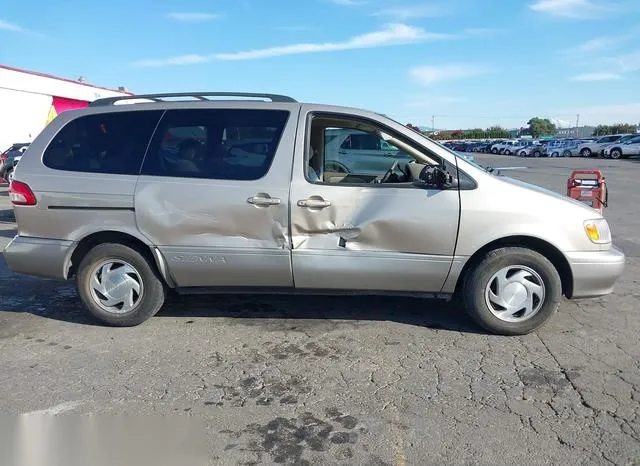 4T3ZF13C92U500559 2002 2002 Toyota Sienna- LE 6