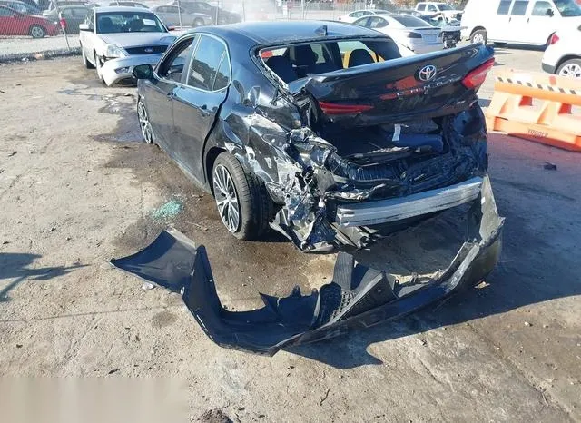 4T1J11AK6LU932686 2020 2020 Toyota Camry- SE 6