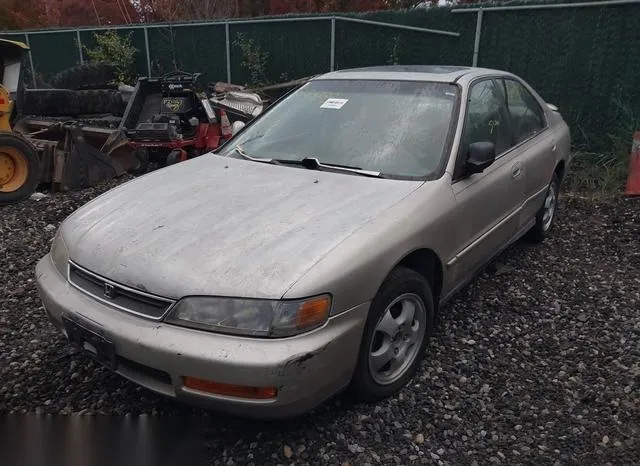 1HGCD5607VA102484 1997 1997 Honda Accord- SE 2