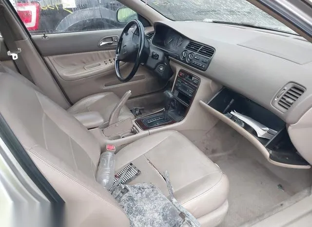 1HGCD5607VA102484 1997 1997 Honda Accord- SE 5