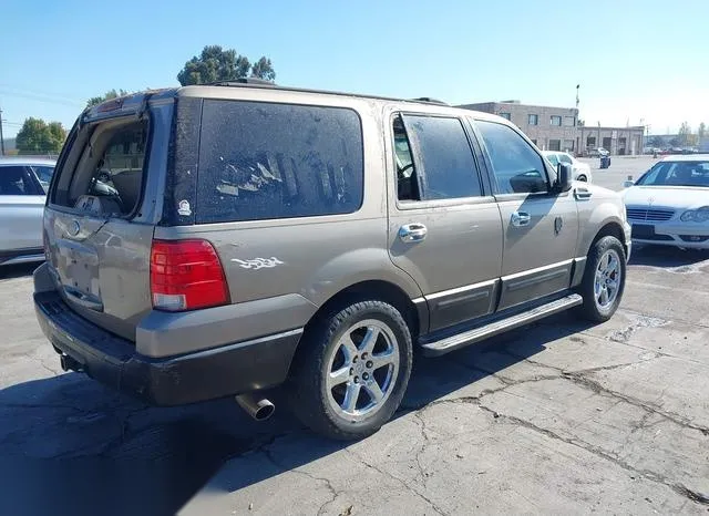 1FMRU15W43LA62207 2003 2003 Ford Expedition- Xlt 4