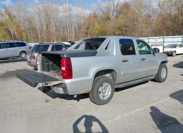 3GNTKEE39BG271832 2011 2011 Chevrolet Avalanche 1500- LS 4