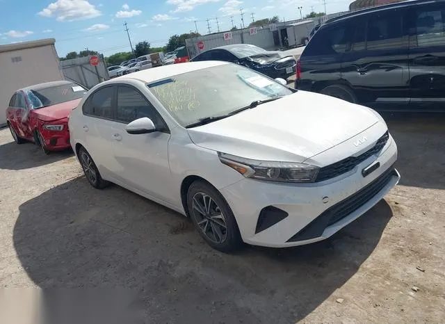 3KPF24AD9PE514654 2023 2023 KIA Forte- Lxs 1