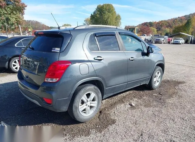 KL7CJPSB6JB662556 2018 2018 Chevrolet Trax- LT 4