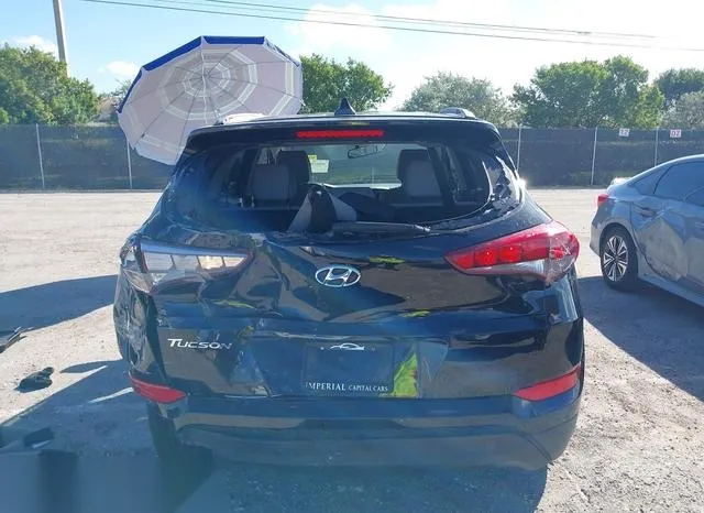 KM8J33A46JU696870 2018 2018 Hyundai Tucson- Sel 6