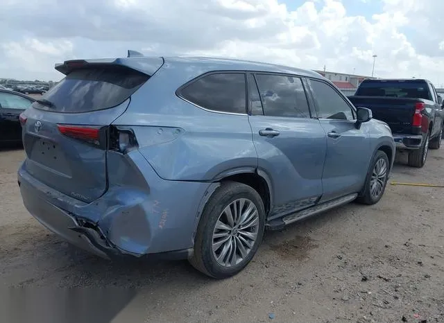 5TDFZRAH1MS088410 2021 2021 Toyota Highlander- Platinum 4