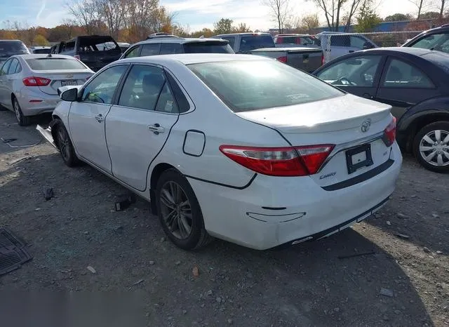 4T1BF1FKXFU035499 2015 2015 Toyota Camry- SE 3