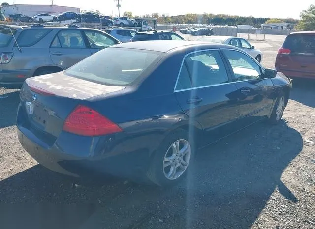 1HGCM56357A033808 2007 2007 Honda Accord- 2-4 SE 4