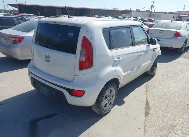 KNDJT2A51C7442282 2012 2012 KIA Soul 4