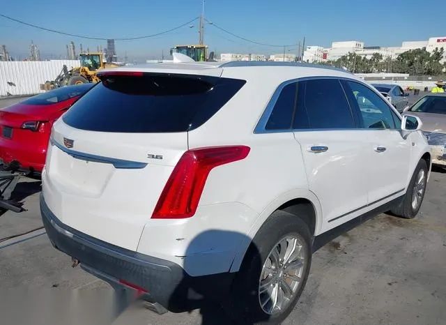 1GYKNBRSXHZ278125 2017 2017 Cadillac XT5- Luxury 4